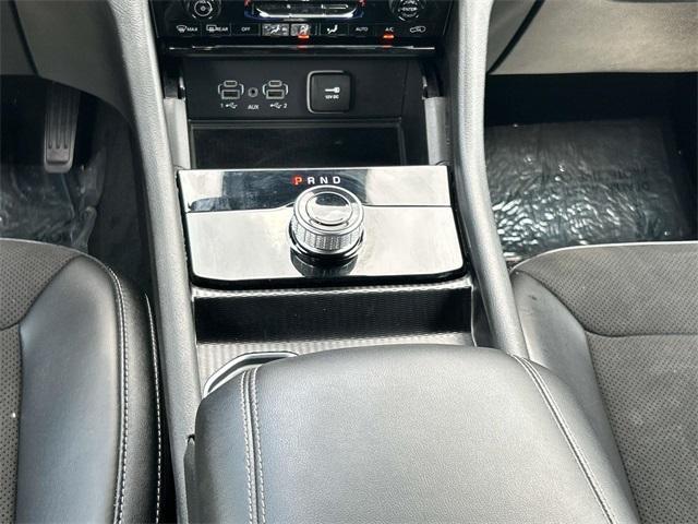 used 2024 Jeep Grand Cherokee L car, priced at $33,967