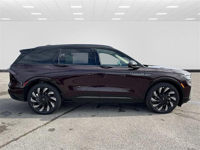 new 2025 Lincoln Nautilus car, priced at $62,902