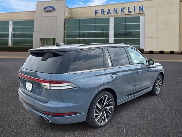 new 2025 Lincoln Aviator car, priced at $91,875