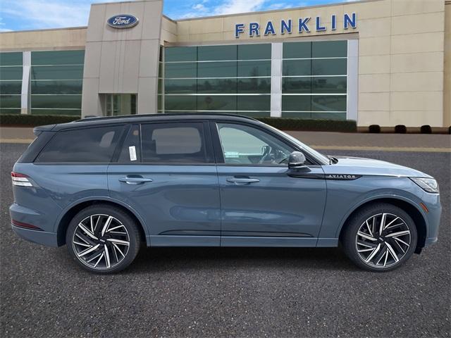 new 2025 Lincoln Aviator car, priced at $91,875