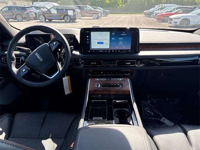 new 2025 Lincoln Aviator car, priced at $84,894