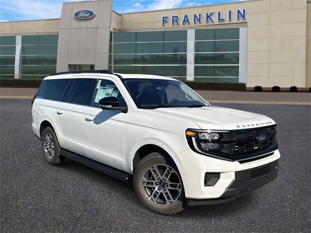 new 2025 Ford Expedition Max car, priced at $76,895