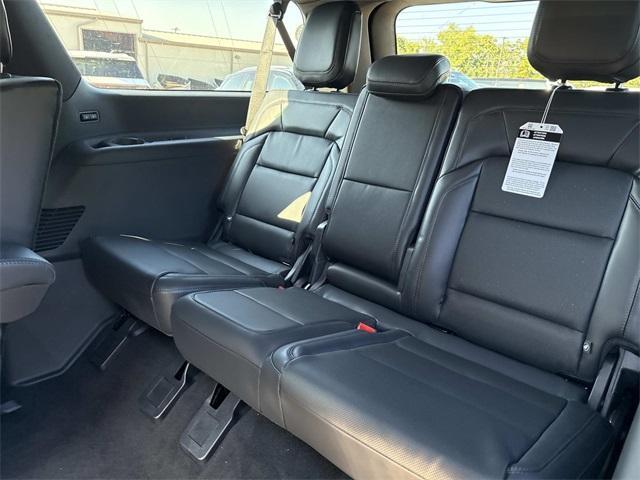 new 2025 Lincoln Navigator L car, priced at $109,160