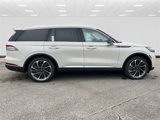 new 2025 Lincoln Aviator car, priced at $79,210