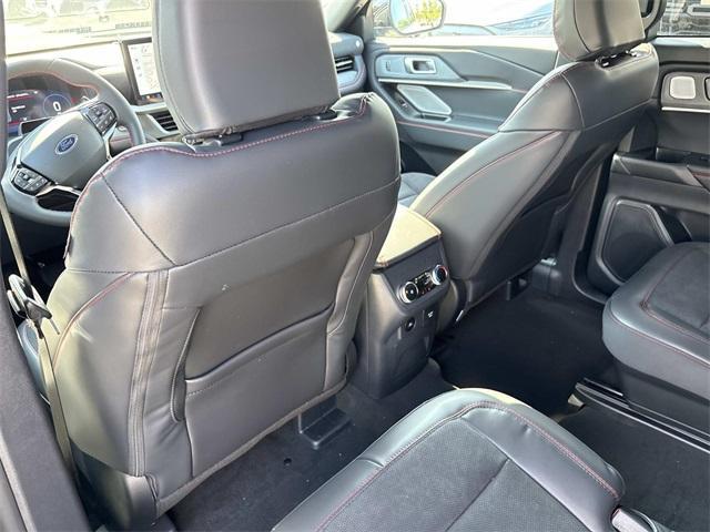 new 2025 Ford Explorer car, priced at $58,740