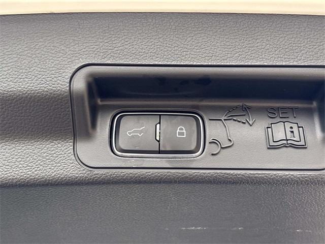 used 2023 Ford Explorer car, priced at $39,980