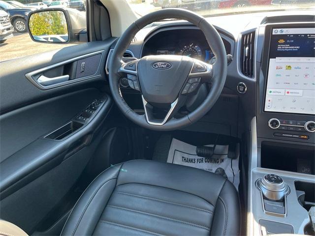 used 2024 Ford Edge car, priced at $31,588