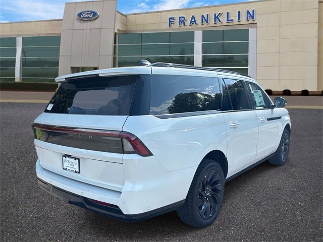 new 2025 Lincoln Navigator L car, priced at $109,675
