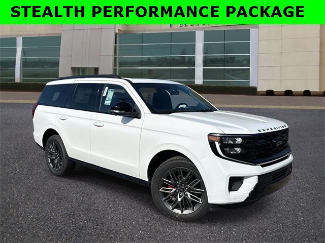 new 2025 Ford Expedition car, priced at $85,230