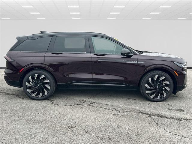 new 2024 Lincoln Nautilus car, priced at $67,392