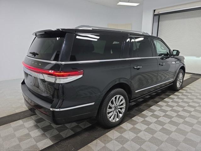 used 2022 Lincoln Navigator car, priced at $52,911