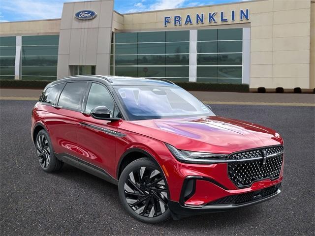 new 2025 Lincoln Nautilus car, priced at $68,255