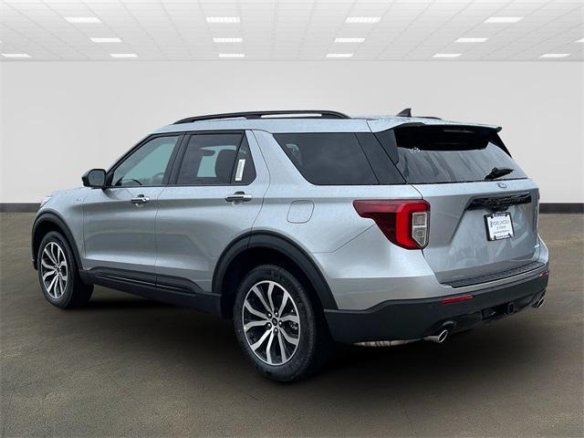 new 2024 Ford Explorer car, priced at $46,966