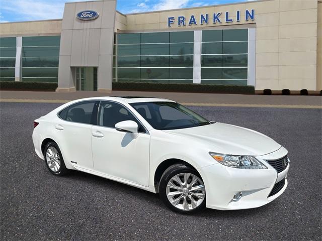 used 2013 Lexus ES 300h car, priced at $16,911