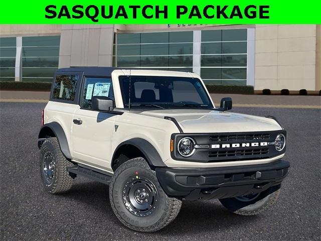 new 2025 Ford Bronco car, priced at $48,040