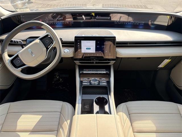 new 2025 Lincoln Nautilus car, priced at $65,853
