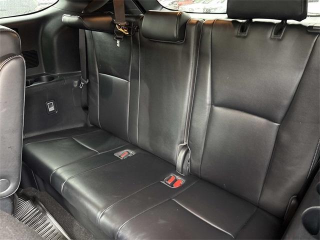 used 2023 Toyota Highlander car, priced at $39,980