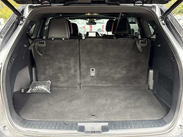 used 2023 Toyota Highlander car, priced at $39,980