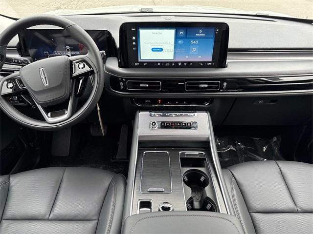 new 2025 Lincoln Aviator car, priced at $62,305