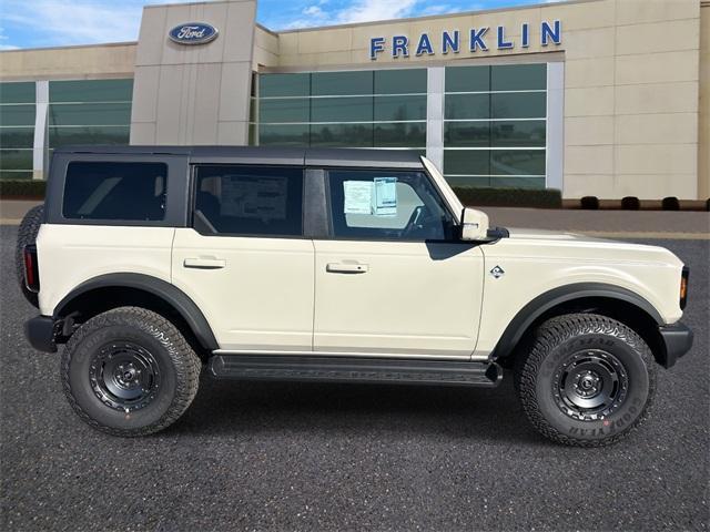 new 2025 Ford Bronco car, priced at $65,620