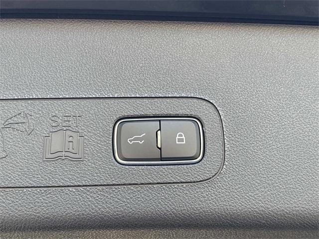 new 2025 Lincoln Aviator car, priced at $61,450