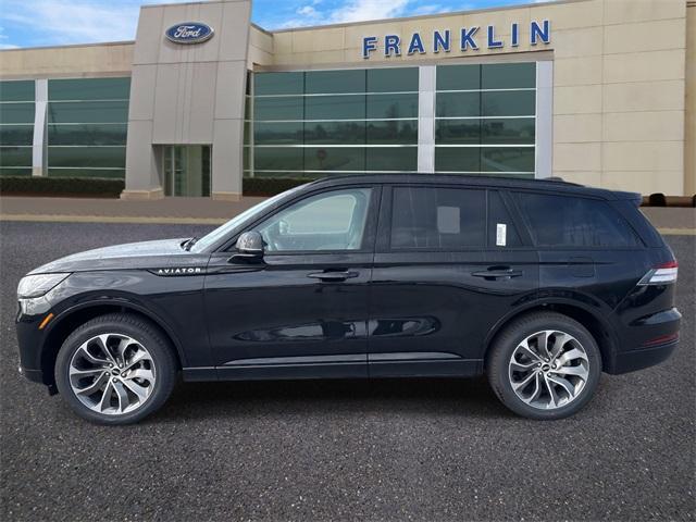 new 2025 Lincoln Aviator car, priced at $61,450