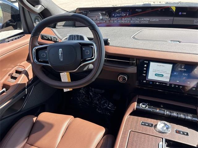 new 2025 Lincoln Navigator car, priced at $102,590