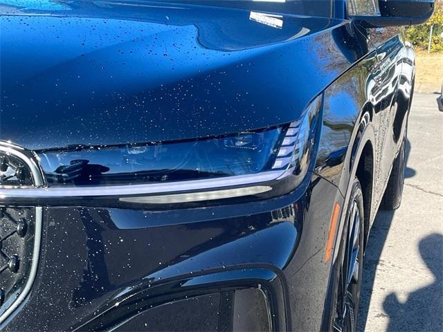 new 2025 Lincoln Nautilus car, priced at $64,104