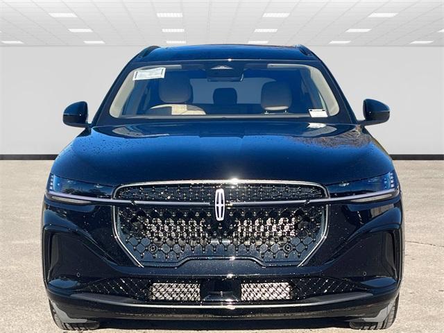 new 2025 Lincoln Nautilus car, priced at $64,104