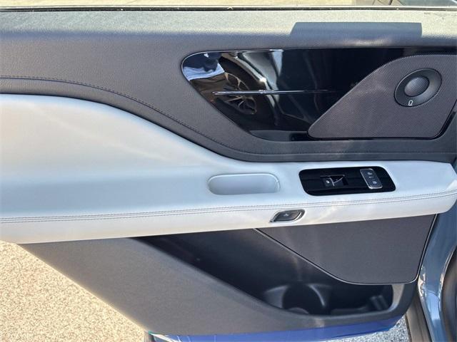 new 2025 Lincoln Aviator car, priced at $65,784