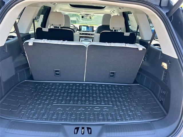 new 2025 Lincoln Aviator car, priced at $65,087