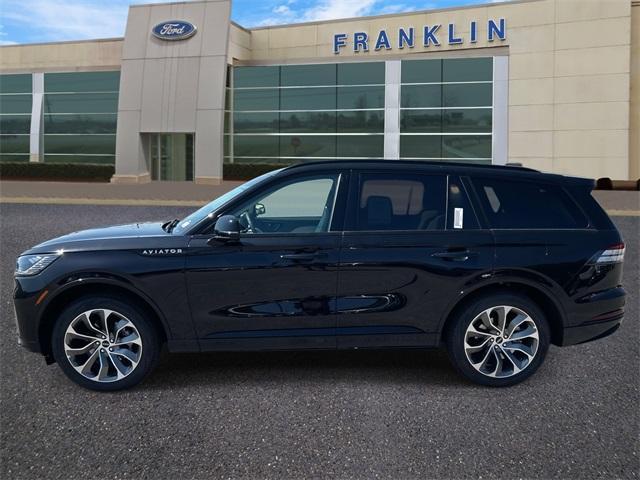 new 2025 Lincoln Aviator car, priced at $65,087