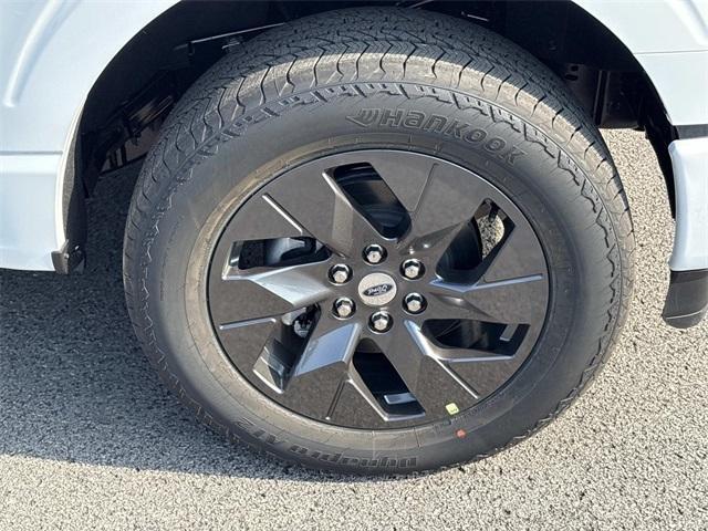 new 2025 Ford F-150 car, priced at $46,578