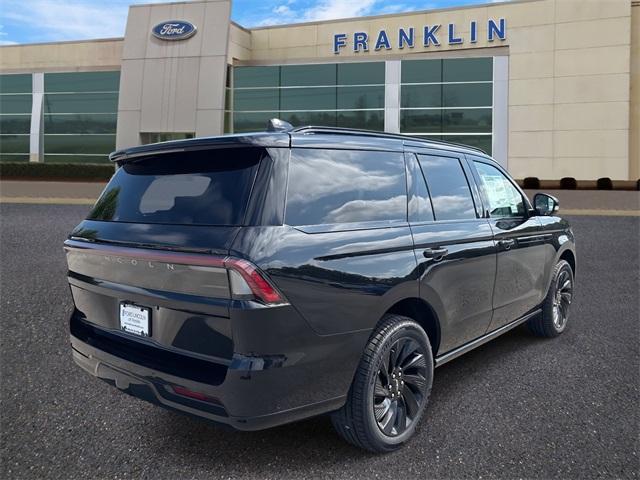 new 2025 Lincoln Navigator car, priced at $105,935