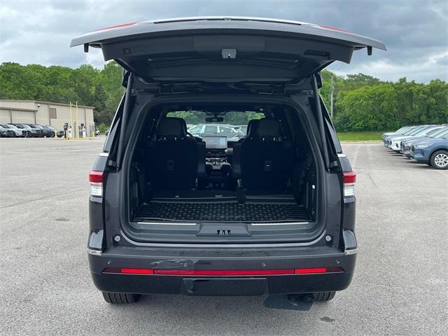 new 2024 Lincoln Navigator car, priced at $101,003