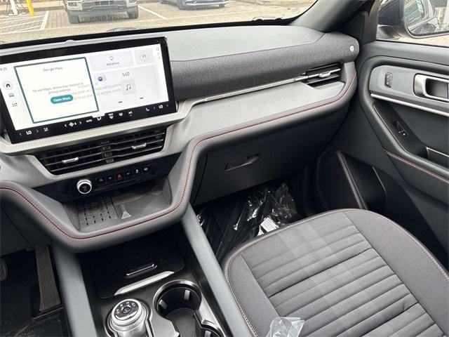 new 2025 Ford Explorer car, priced at $47,568