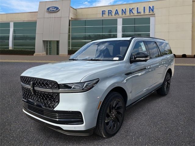 new 2025 Lincoln Navigator L car, priced at $109,430