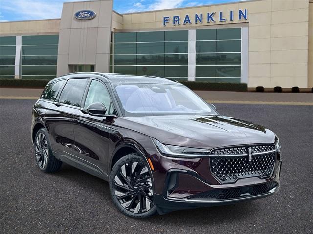 new 2025 Lincoln Nautilus car, priced at $65,853