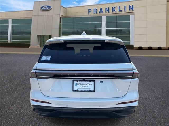 new 2025 Lincoln Nautilus car, priced at $61,571