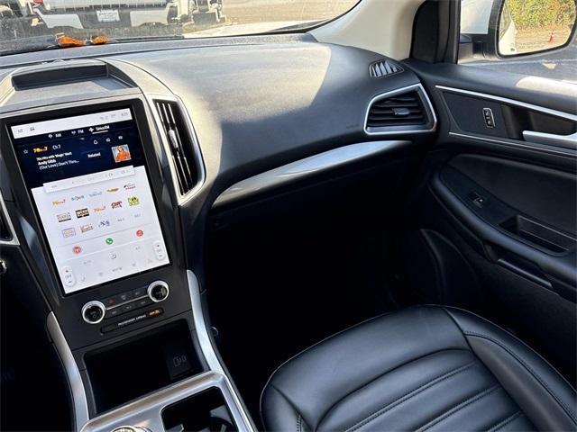 used 2024 Ford Edge car, priced at $26,980
