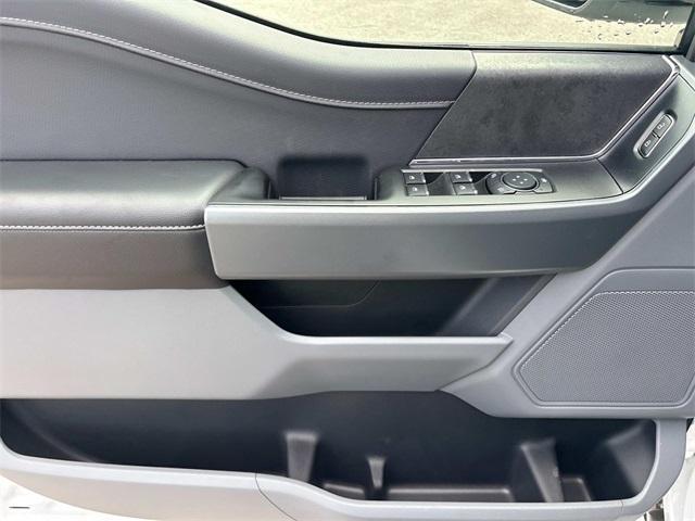 new 2025 Ford F-150 car, priced at $51,071