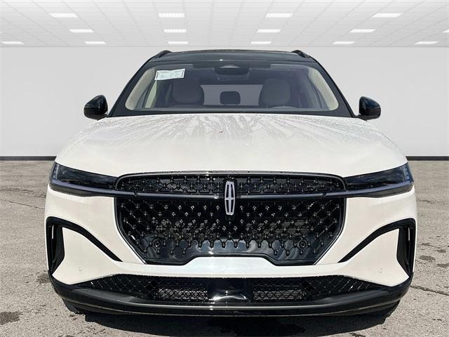 new 2025 Lincoln Nautilus car, priced at $67,355