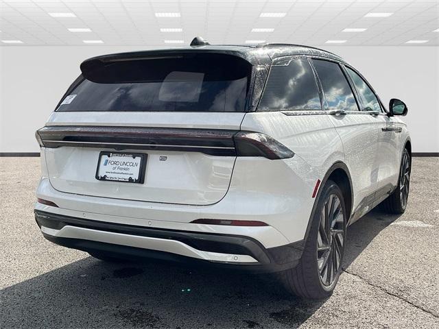 new 2025 Lincoln Nautilus car, priced at $67,355