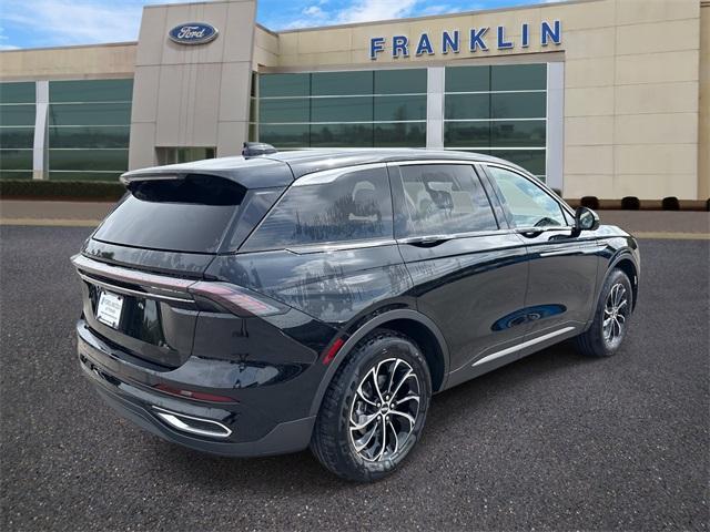 new 2025 Lincoln Nautilus car, priced at $52,360