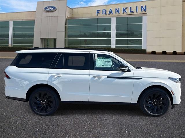 new 2025 Lincoln Navigator car, priced at $106,440