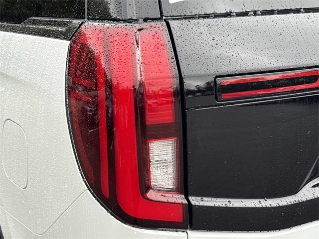 new 2025 Ford Expedition car, priced at $85,230