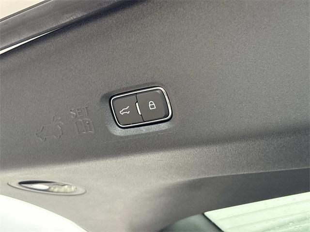 new 2025 Ford Expedition car, priced at $85,230