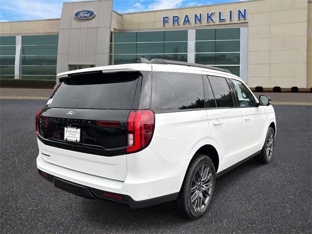 new 2025 Ford Expedition car, priced at $85,230