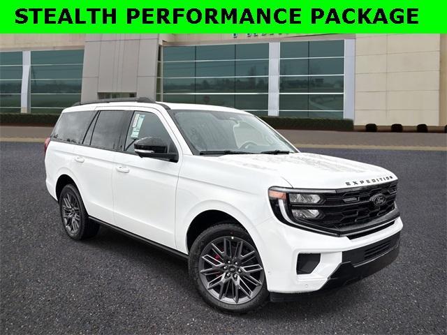 new 2025 Ford Expedition car, priced at $85,230