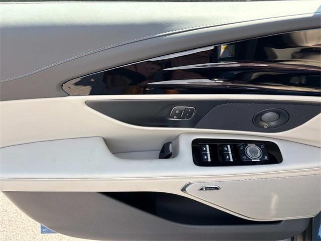 new 2025 Lincoln Nautilus car, priced at $64,964